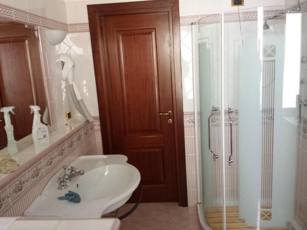 Hotel Sogno Реццато Экстерьер фото